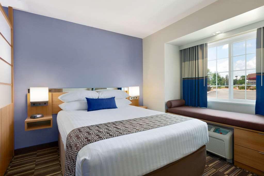 Microtel Inn Suites By Wyndham South Hill Rum bild