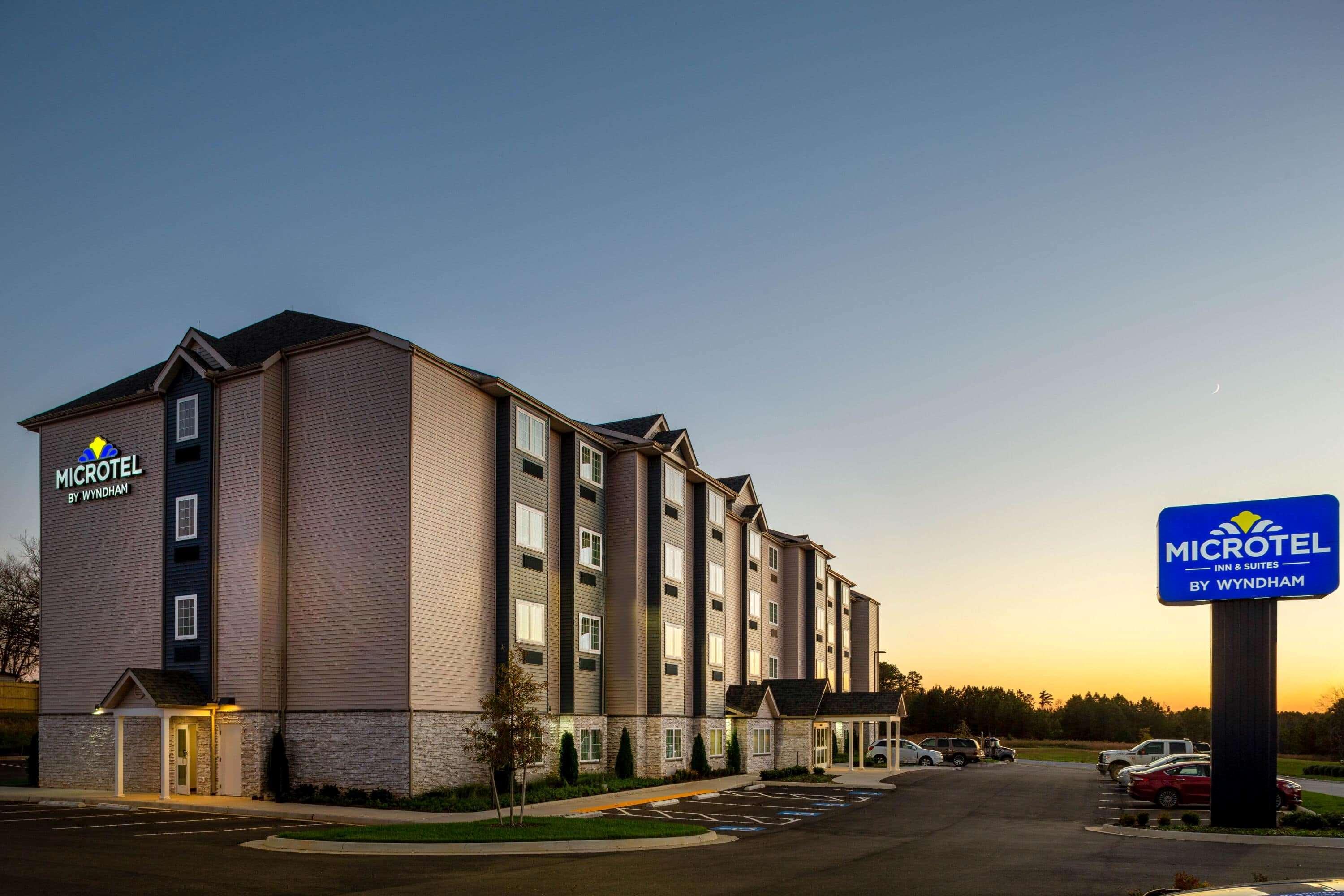 Microtel Inn Suites By Wyndham South Hill Exteriör bild